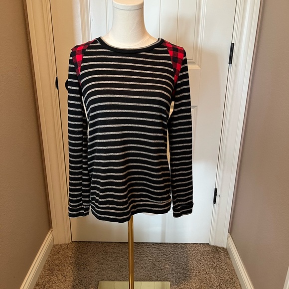 Tops - Striped Black and White Sweater with Red Buffalo Check Accents